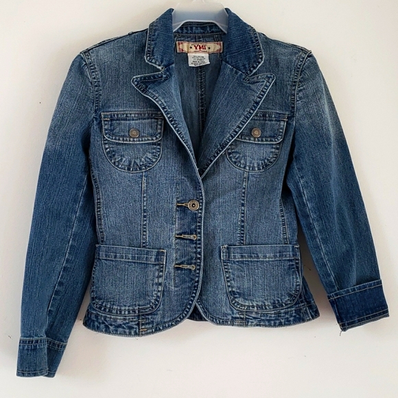 YMI Junior Denim blazer Medium wash. Size Medium - Picture 3 of 16